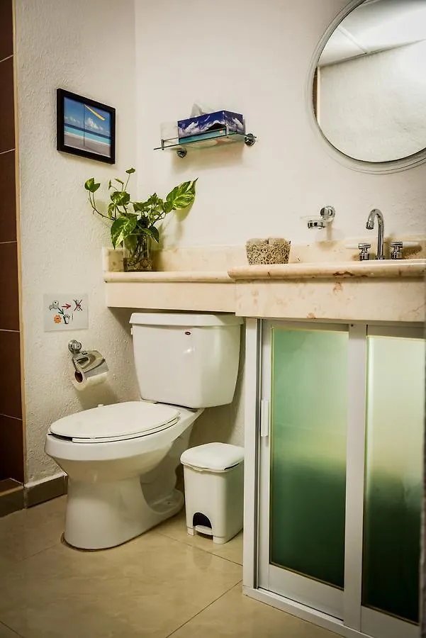 فندق مبيت وإفطار بلايا ديل كارمن B&B Pelicanos