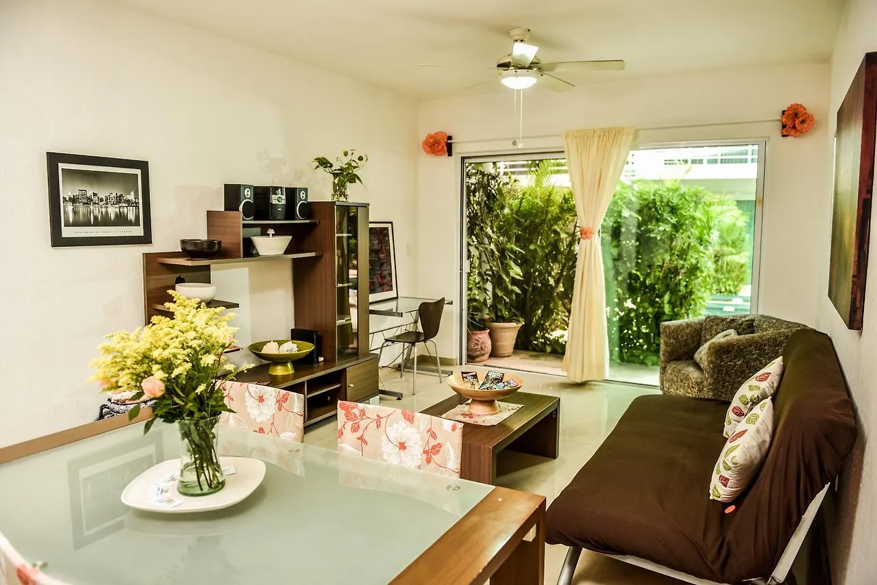 بلايا ديل كارمن B&B Pelicanos فندق مبيت وإفطار